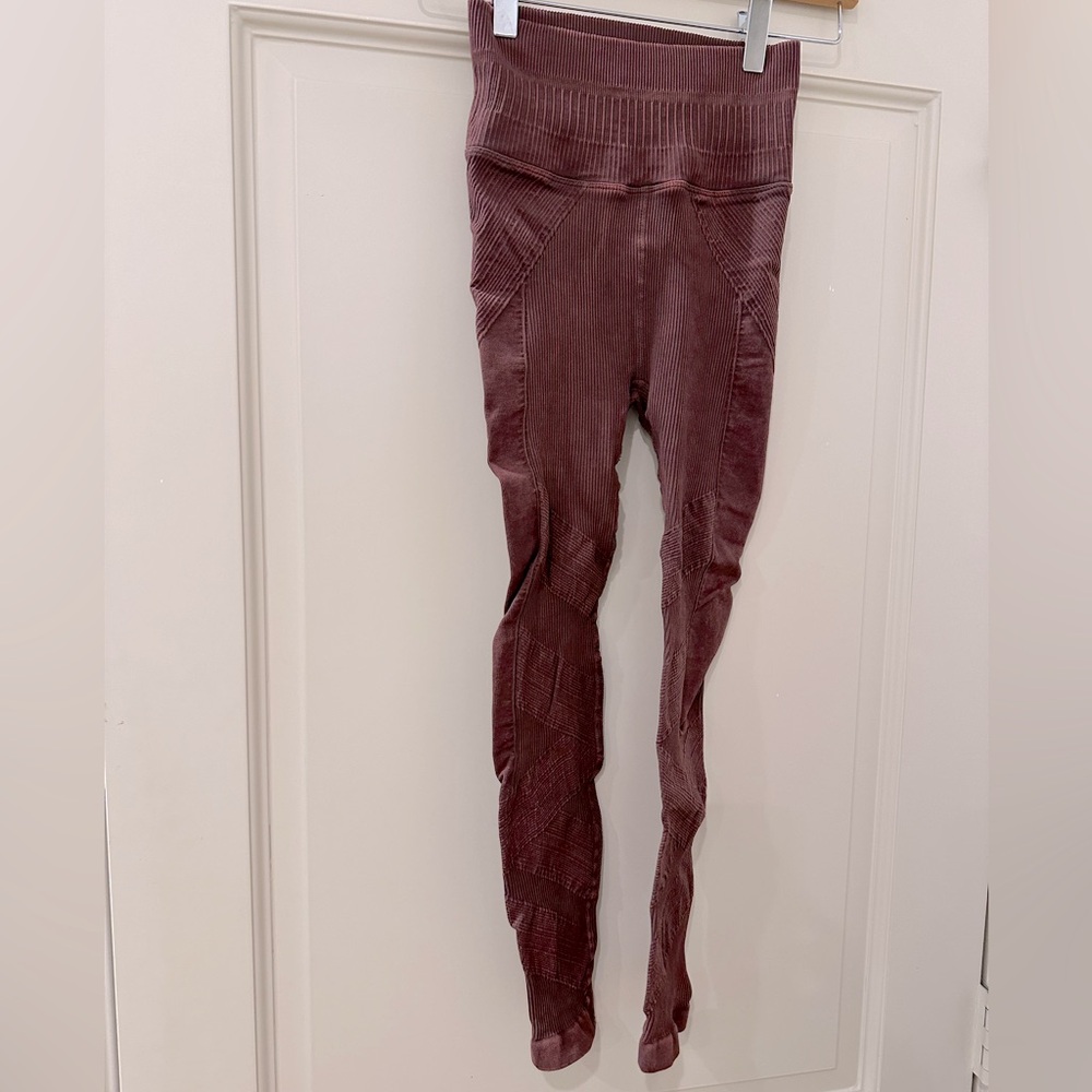 Free people movement high rise diamond legging - Picture 3 of 13